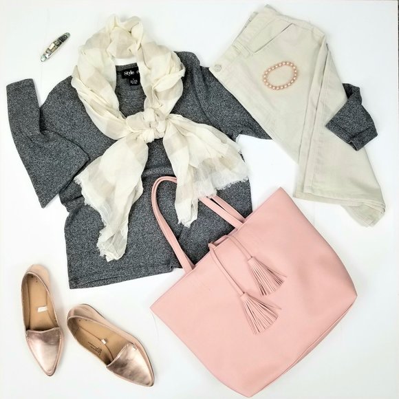 FIND THESE BEAUTIES & SO MUCH MORE IN MY CLOSET! - Picture 1 of 5